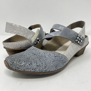 Rieker Gray and Cream Floral Flats
